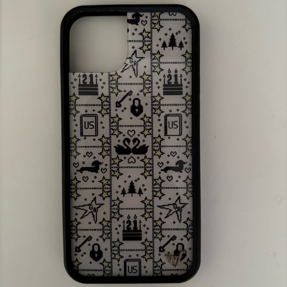 Wildflower Gracie Abram’s iphone 15 plus case